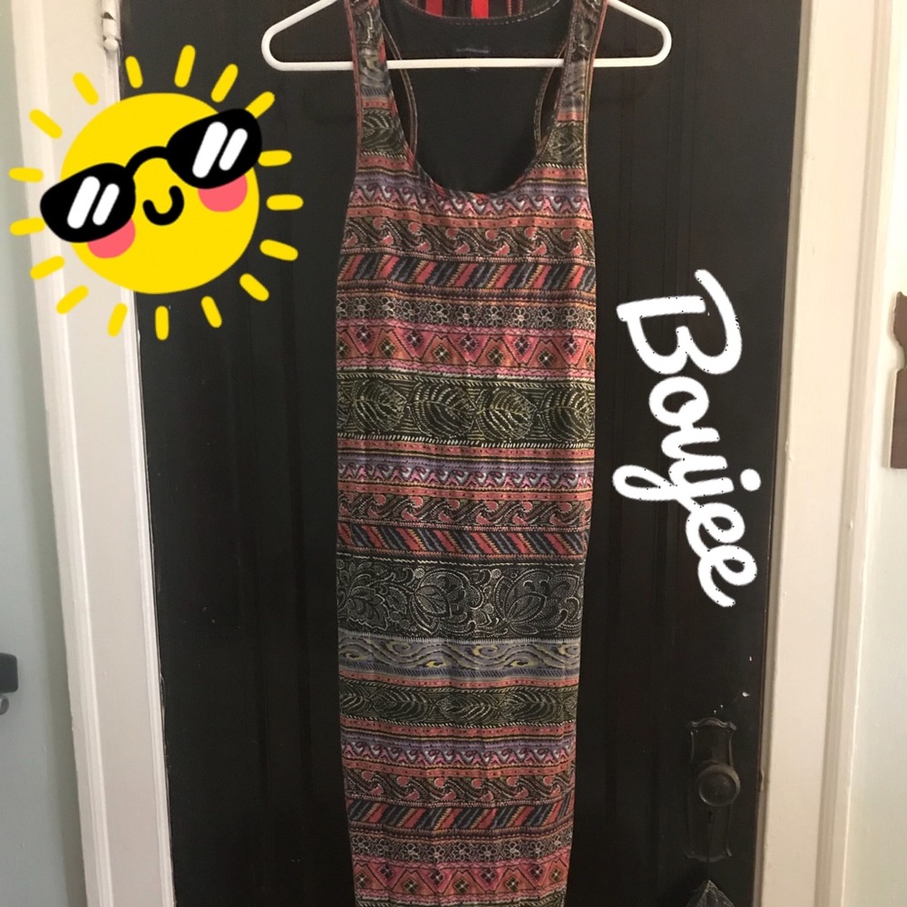 American Eagle Patterned Maxi Dress 🌞